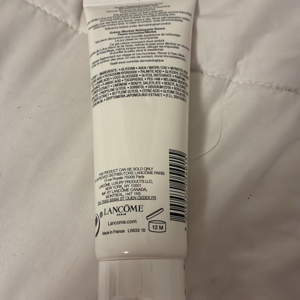 New/Sealed Lancome Crème Radiance White Cleanser 4.2 Fl. Oz. - Picture 2 of 4